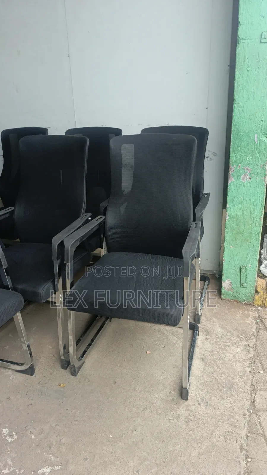Curved Highback Office Chair