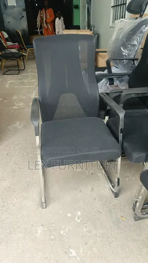 Swivel Office Chair Waiting