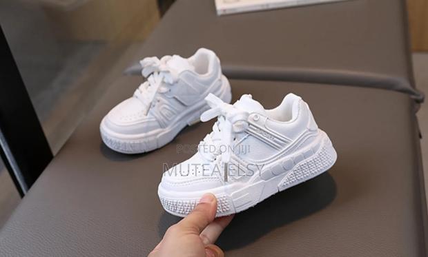 Black,White Red Kid Snickers - thumbnail 3
