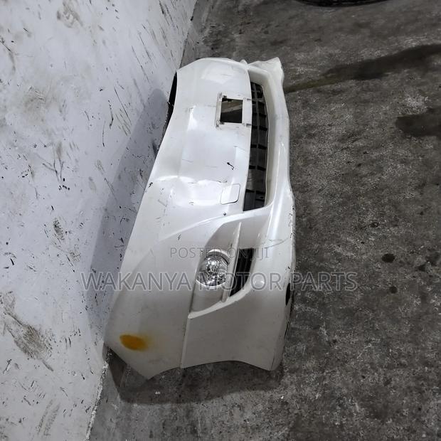 Toyota Alphard 2004/2006 Front Bumper Complete With Fogs - thumbnail 2