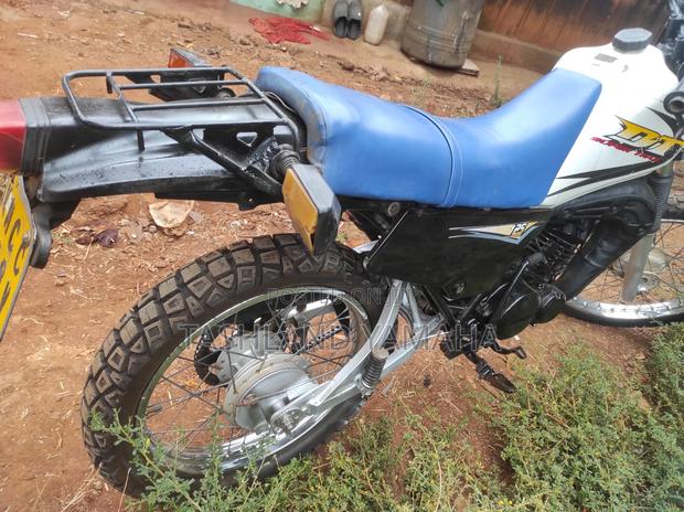 Yamaha DT 175 2009 White - thumbnail 3