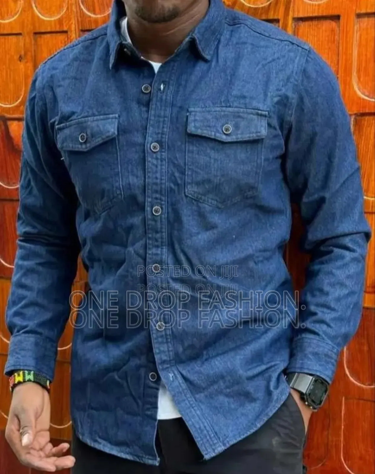Quality Male Lon Sleeved and Short Sleeved Denim Shirts