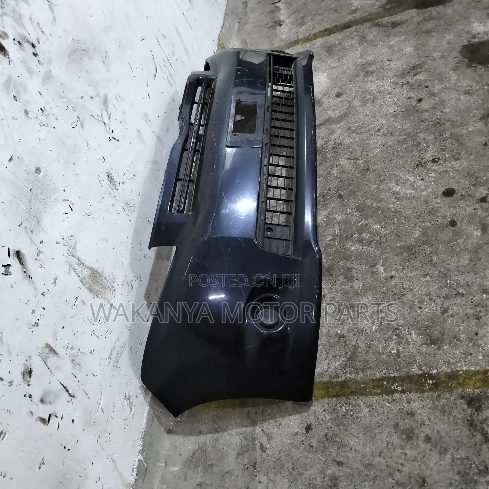 Toyota Voxy Model 2008/2009 Front Bumper With Fog Covers