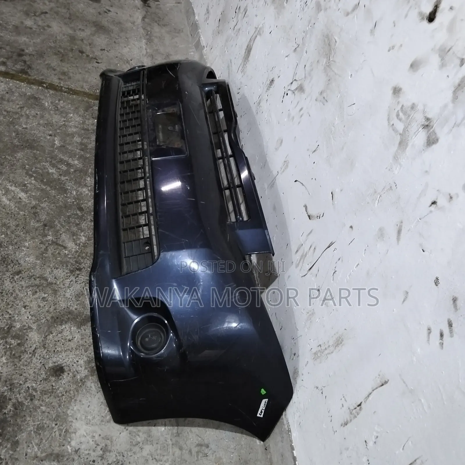 Toyota Voxy Model 2008/2009 Front Bumper With Fog Covers