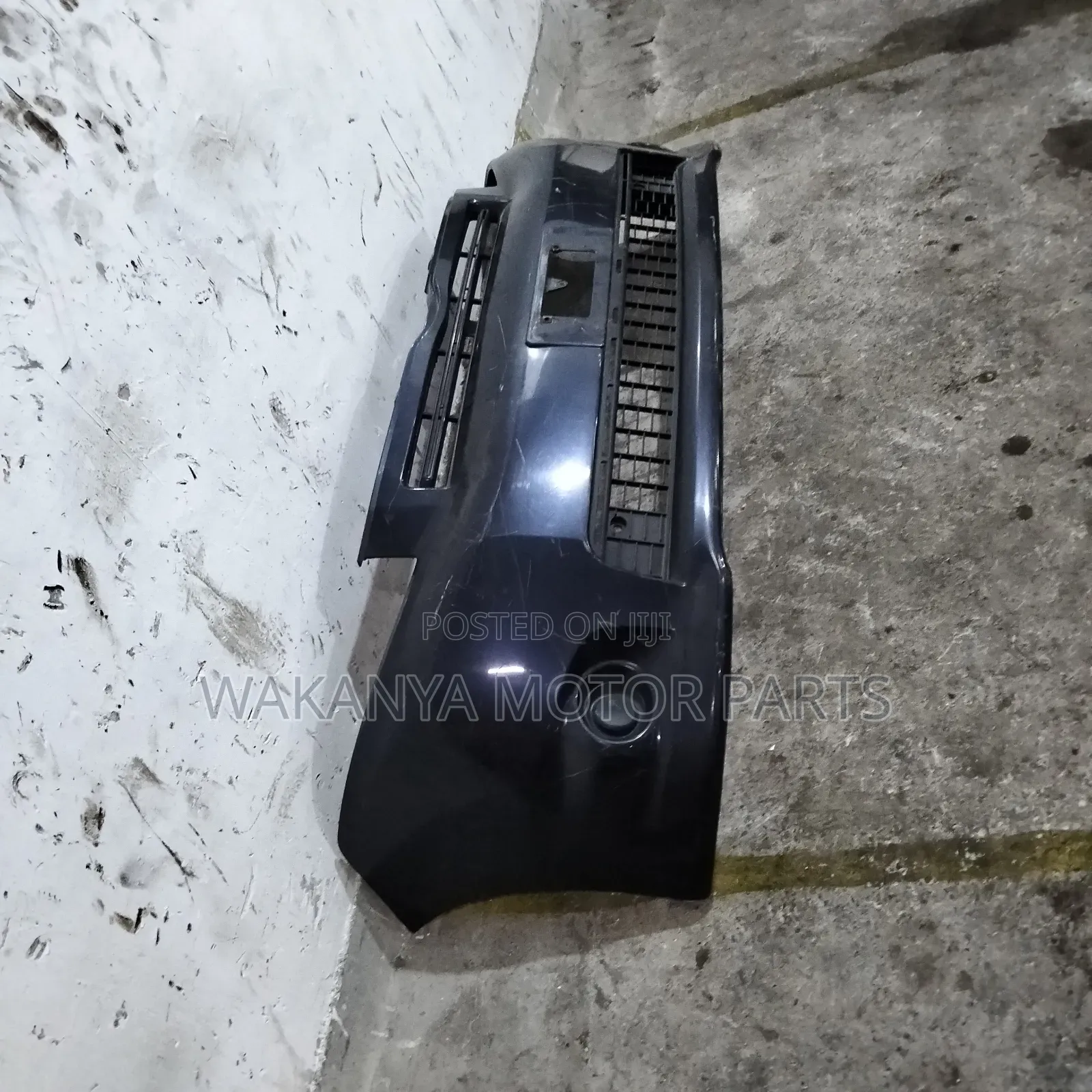 Toyota Voxy Model 2008/2009 Front Bumper With Fog Covers