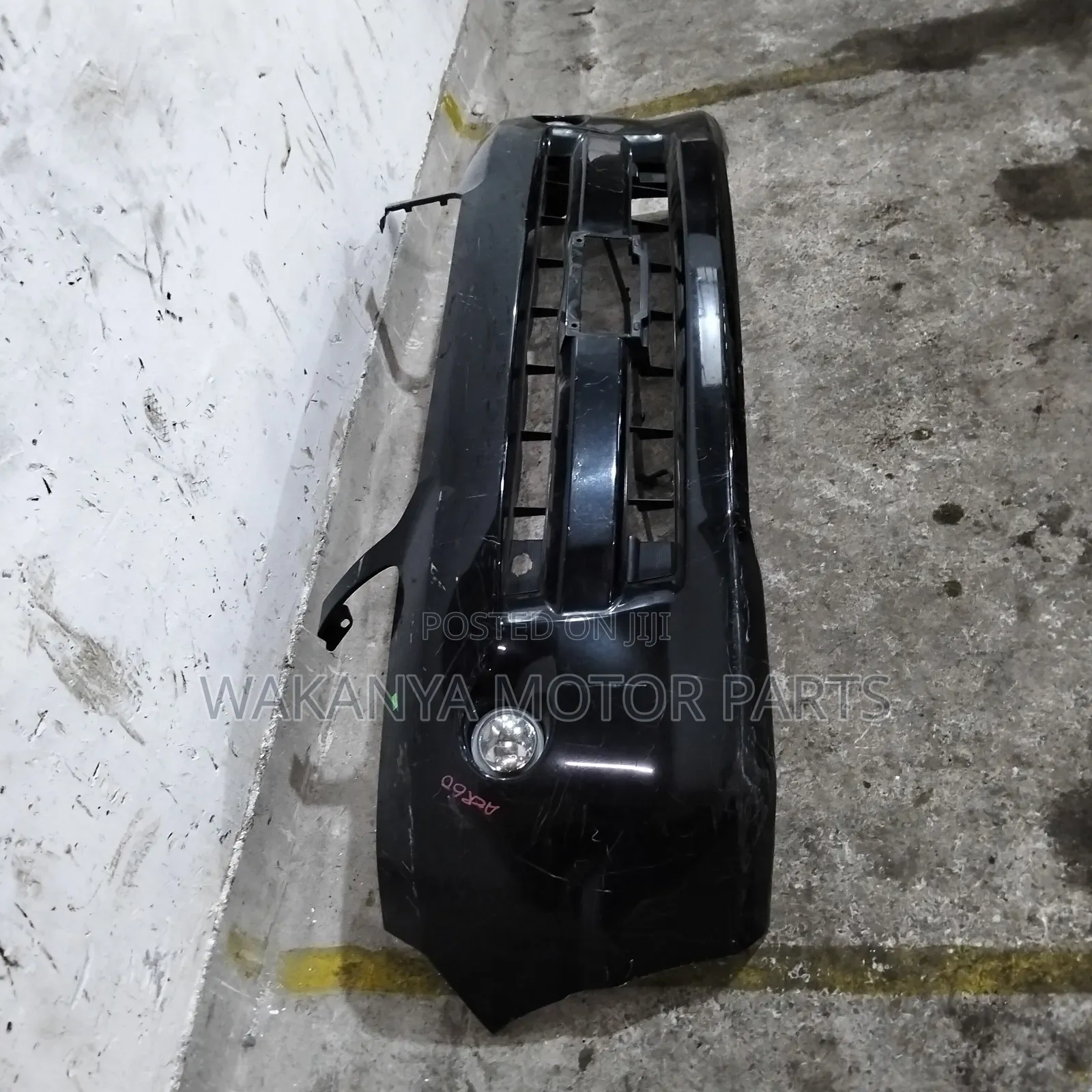 Toyota Noah Model 2005/2007 Front Bumper With Fogs