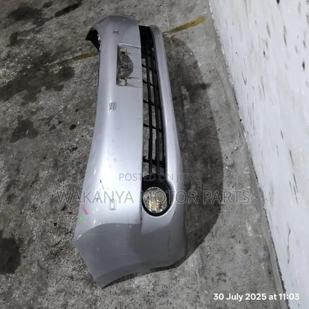 Toyota Isis Model 2005 Front Bumper Complete With Fogs