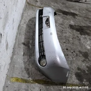 Toyota Isis Model 2005 Front Bumper Complete With Fogs