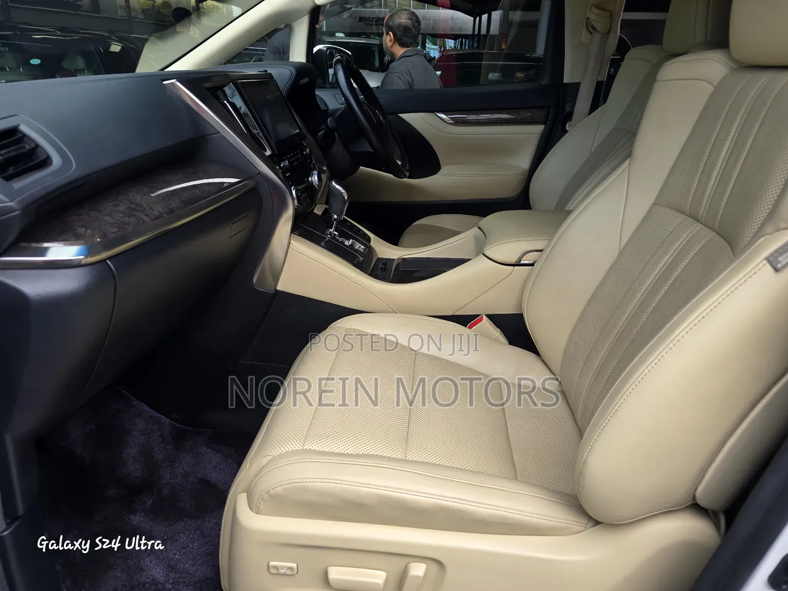 Toyota Alphard 2019 Pearl
