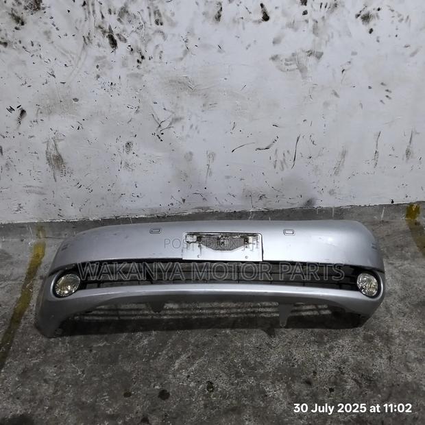 Toyota Isis Model 2004/2006 Front Bumper Complete With Fogs