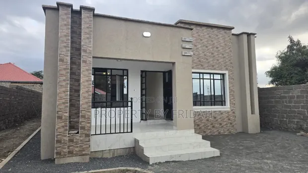 3bdrm Bungalow in Kitengela for sale