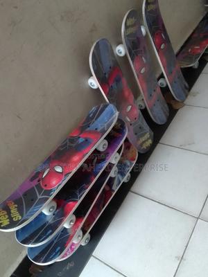 Spiderman Themed Kids Skateboard - thumbnail 2