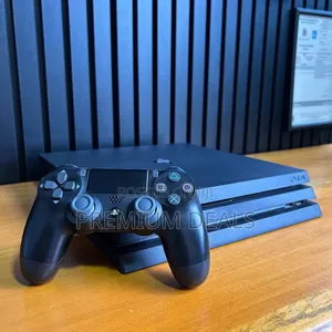 Plug Ps4 Pro With 20games.