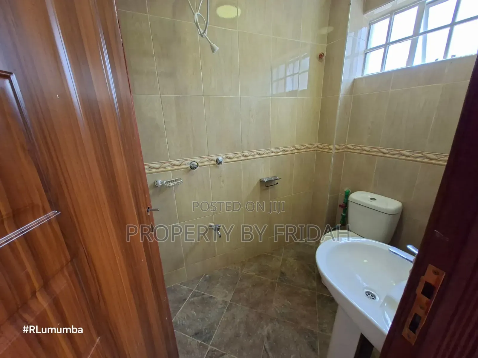 6bdrm Maisonette in Kitengela for rent