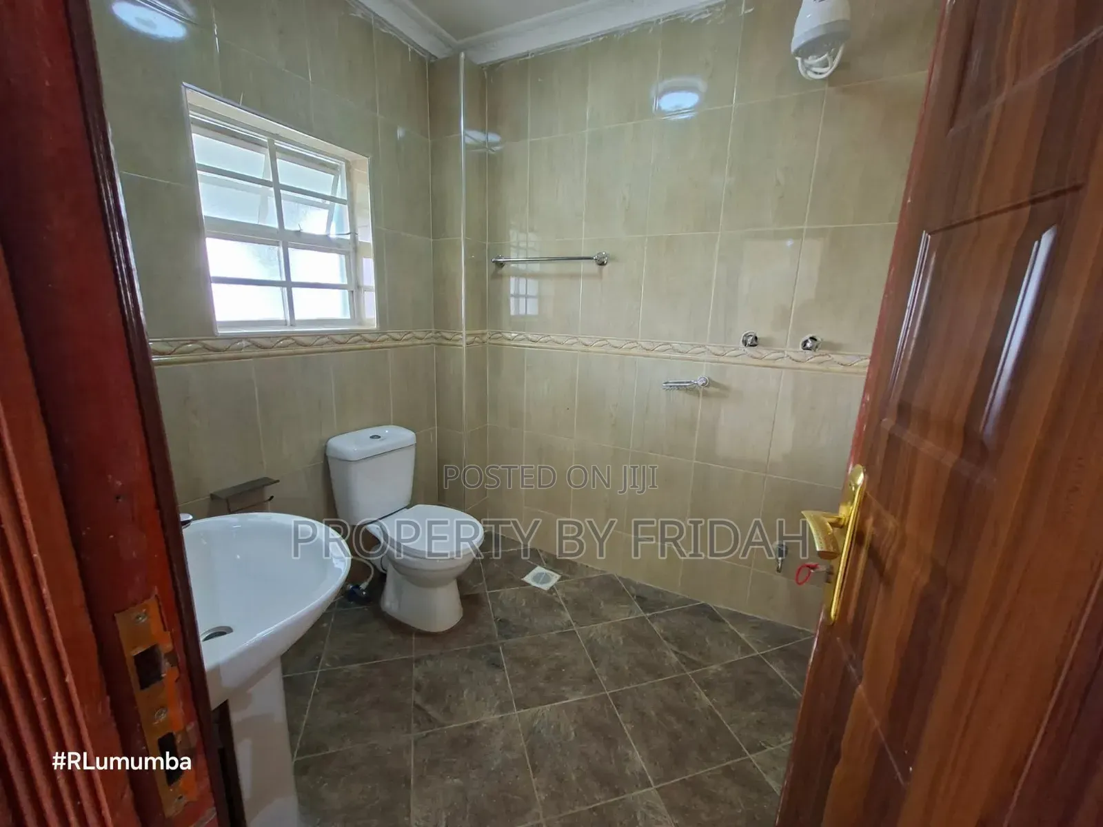 6bdrm Maisonette in Kitengela for rent