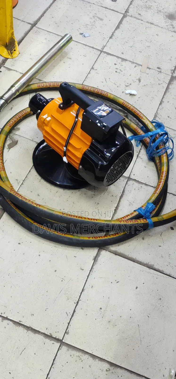 Electric Concrete Vibrator With 38mm Poker