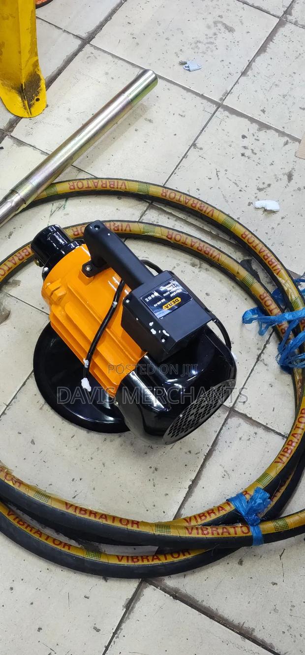 Electric Concrete Vibrator With 38mm Poker - thumbnail 2
