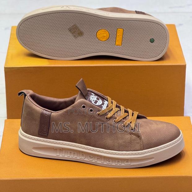 New Look Timberlands Size 40/45