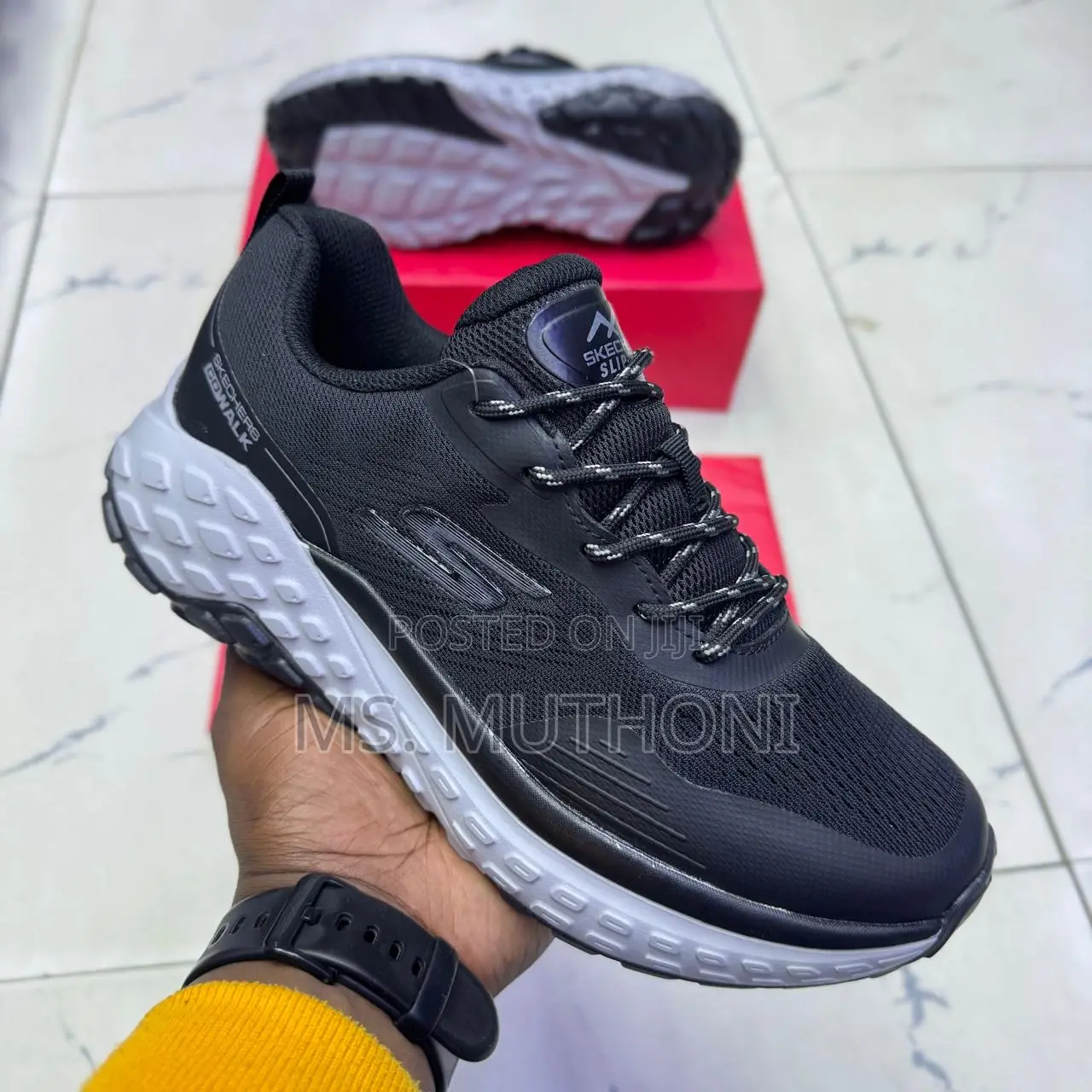 Laced Men’S Sketchers Size 40-45