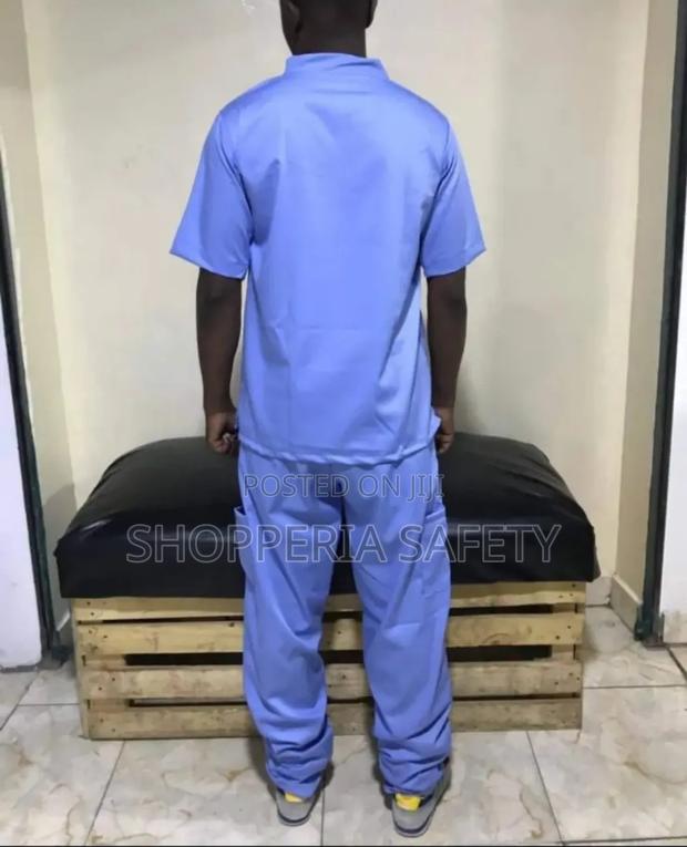 Nurse/ Cleaners Uniform- Scrubs - thumbnail 2
