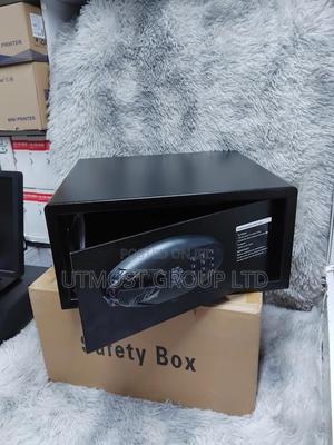 Secure Lockbox For Money – Anti-burglary Design
