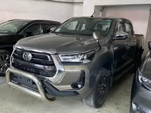 Toyota Hilux 2021