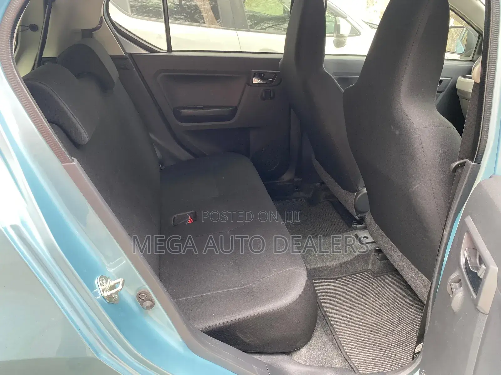 Daihatsu Mira 2018 Blue