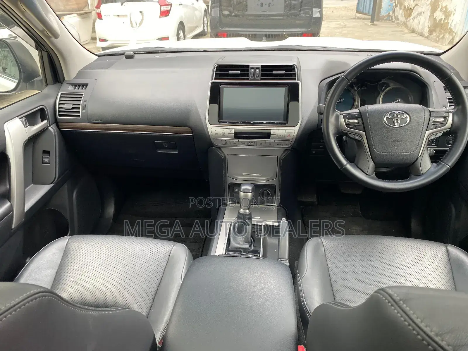 Toyota Land Cruiser Prado 2018 White