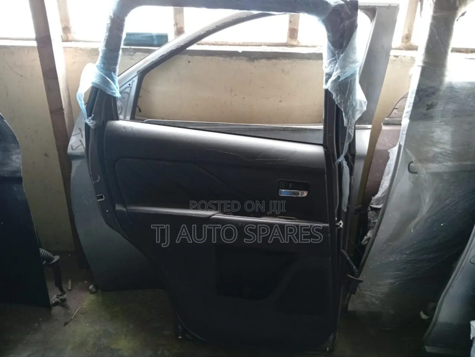 Outlander 2014 Back Left Door