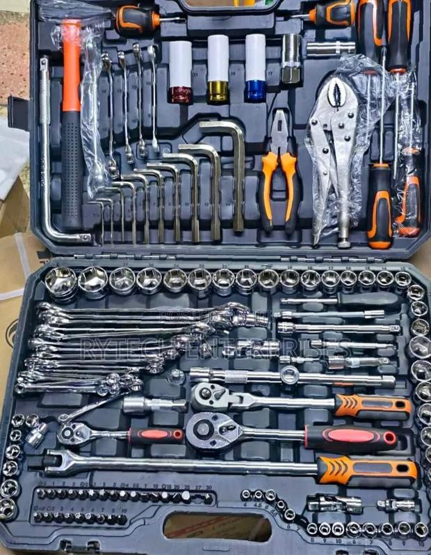 142pcs Socket Spanner Tool Set