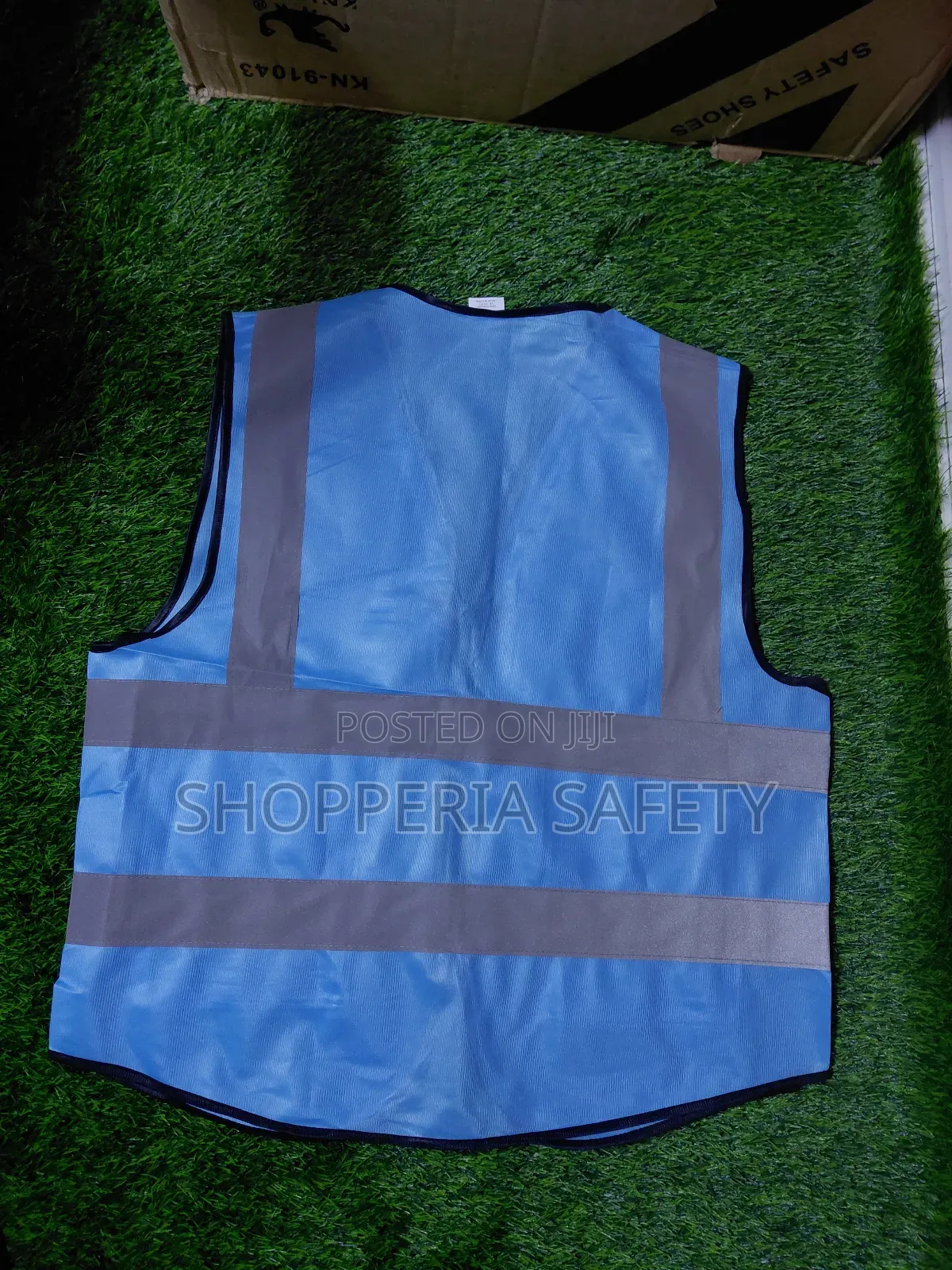 Blue Reflectors Executive