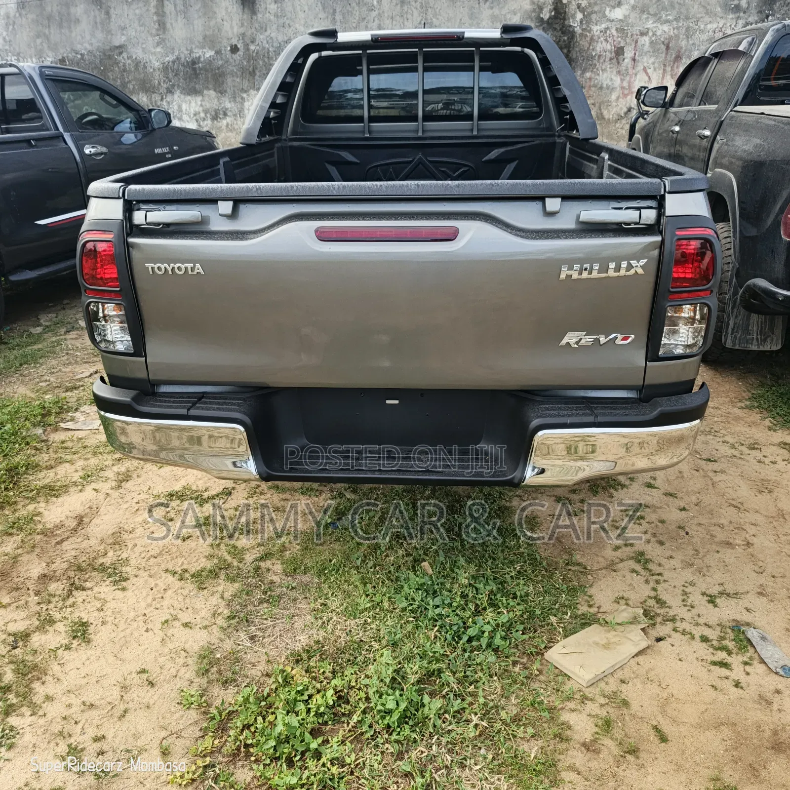 Toyota Hilux 2018 Gray