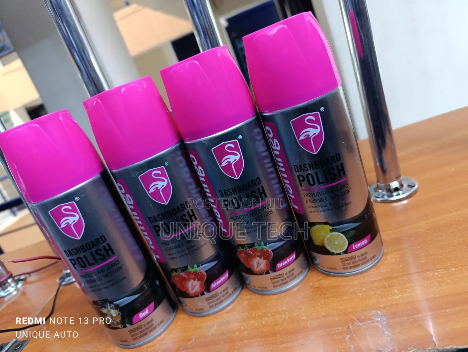 Flamingo Dash Polish Spray- Oud, Lemon, Vanilla ,Strawberry