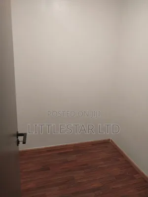 2bdrm Apartment in Royal Garden, Hurlingham for rent