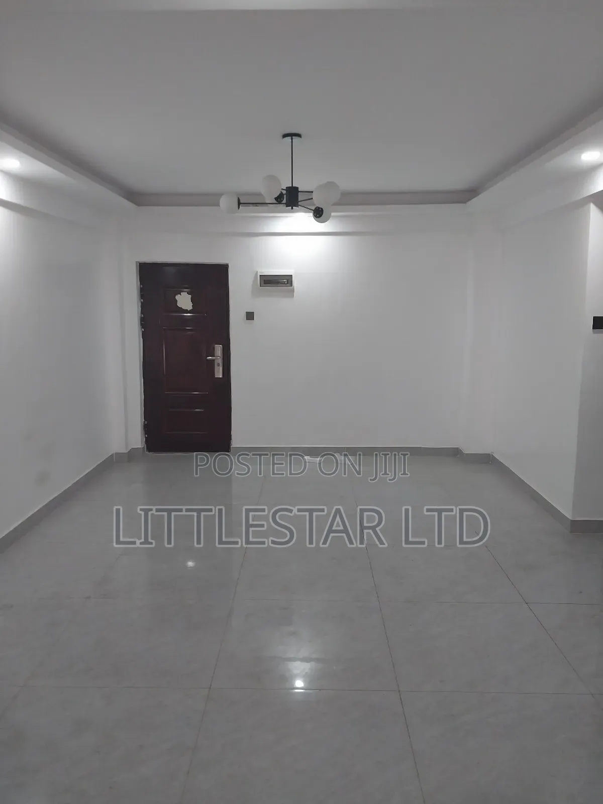 2bdrm Apartment in Royal Garden, Hurlingham for rent