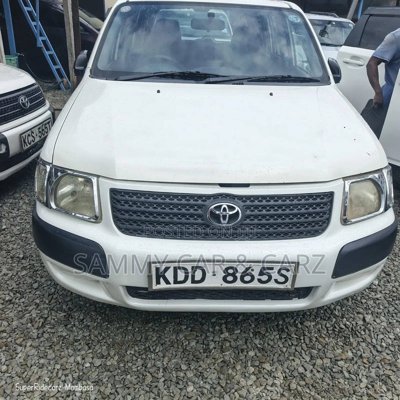 Toyota Succeed SV Premium 2014 White