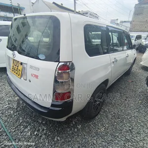 Toyota Succeed SV Premium 2014 White