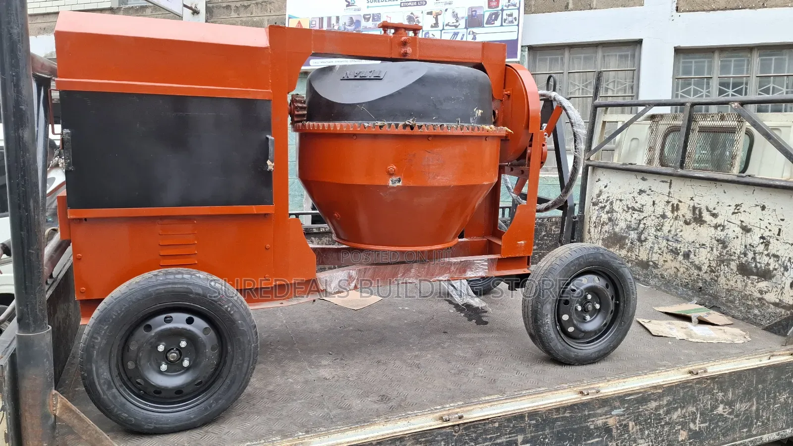 Titan Concrete Mixer--8hp Diesel Engine,500ltr Drum Capacity