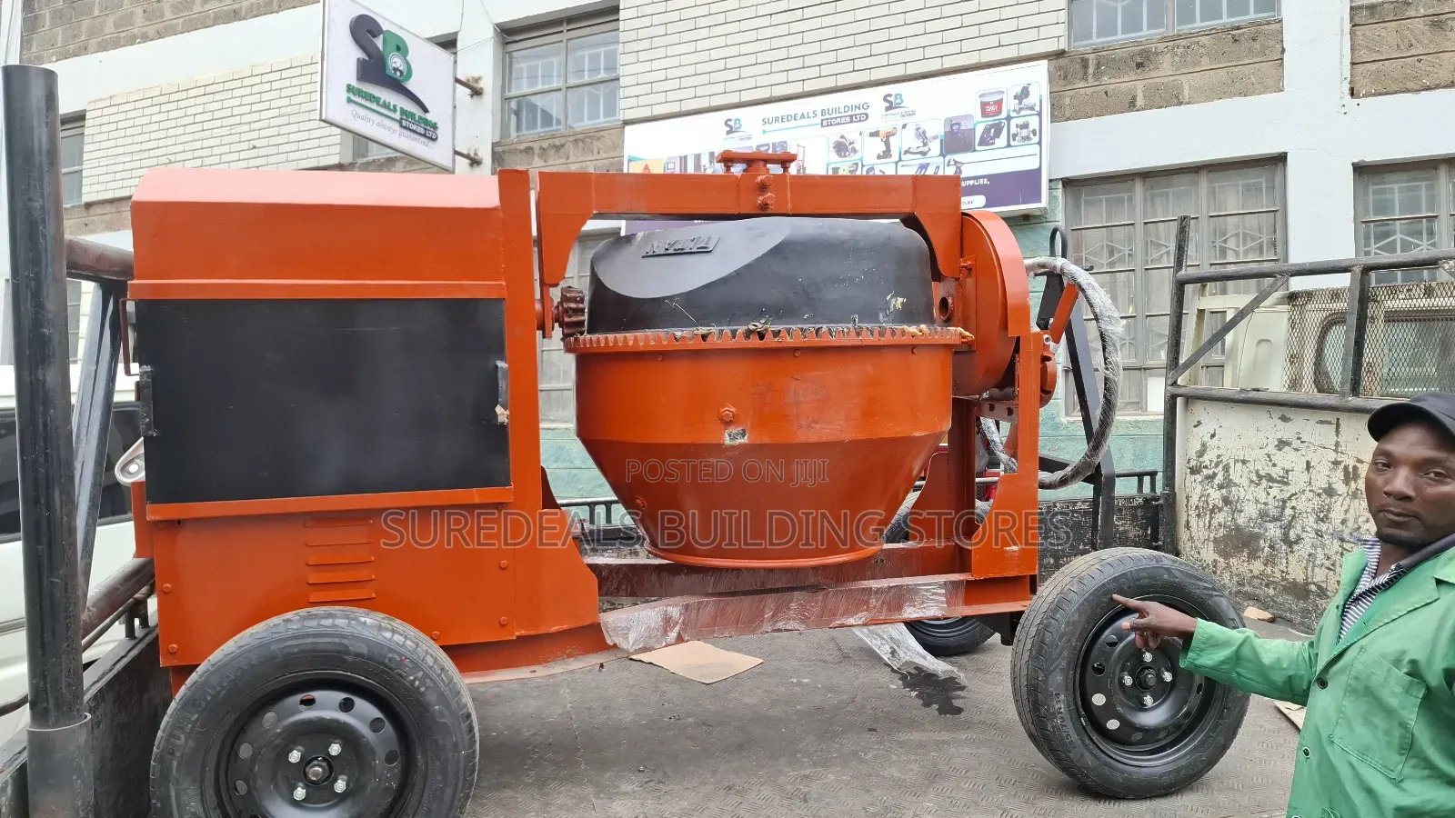 Titan Concrete Mixer--8hp Diesel Engine,500ltr Drum Capacity