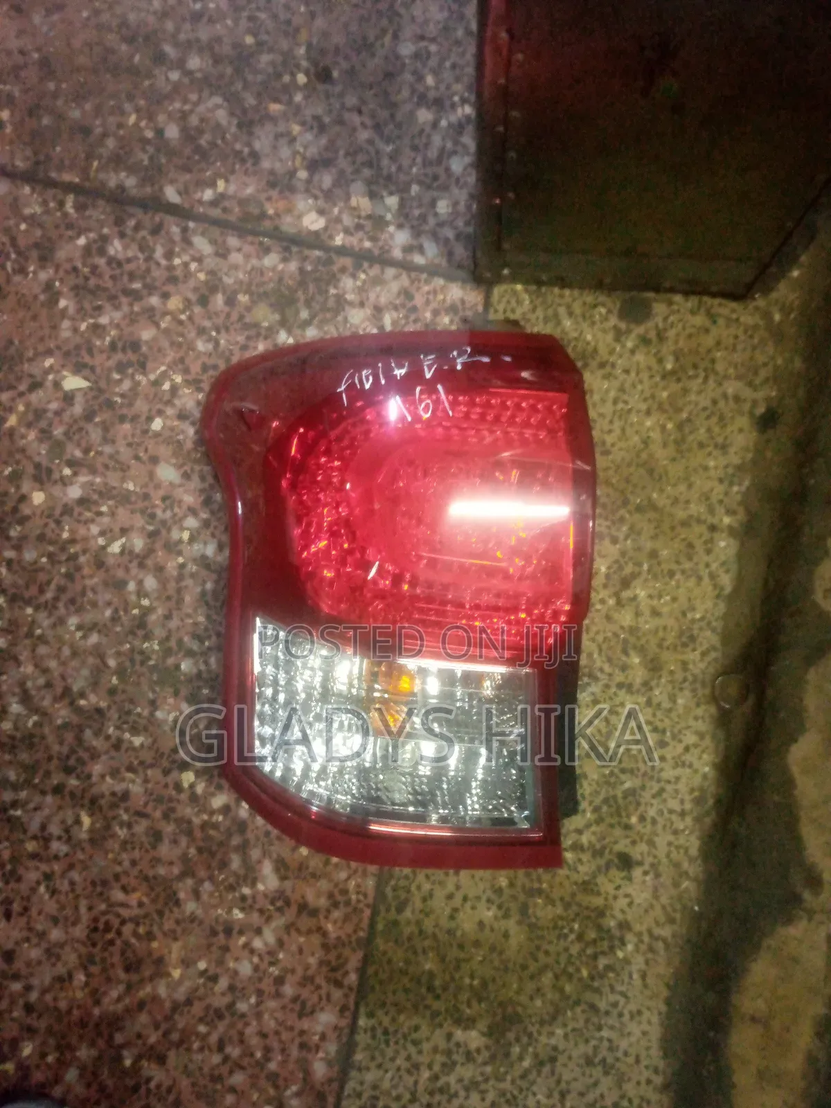 Fielder 161 Taillight