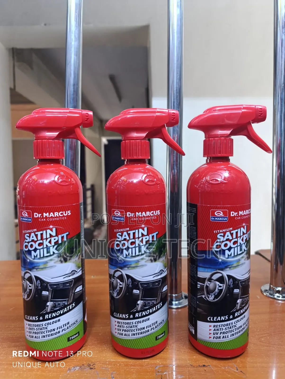 Dr. Marcus Cockpit Shine/Spray/Milk Spray Dashboard Formula