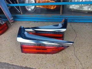 Lexus Lx 570 Bootlights