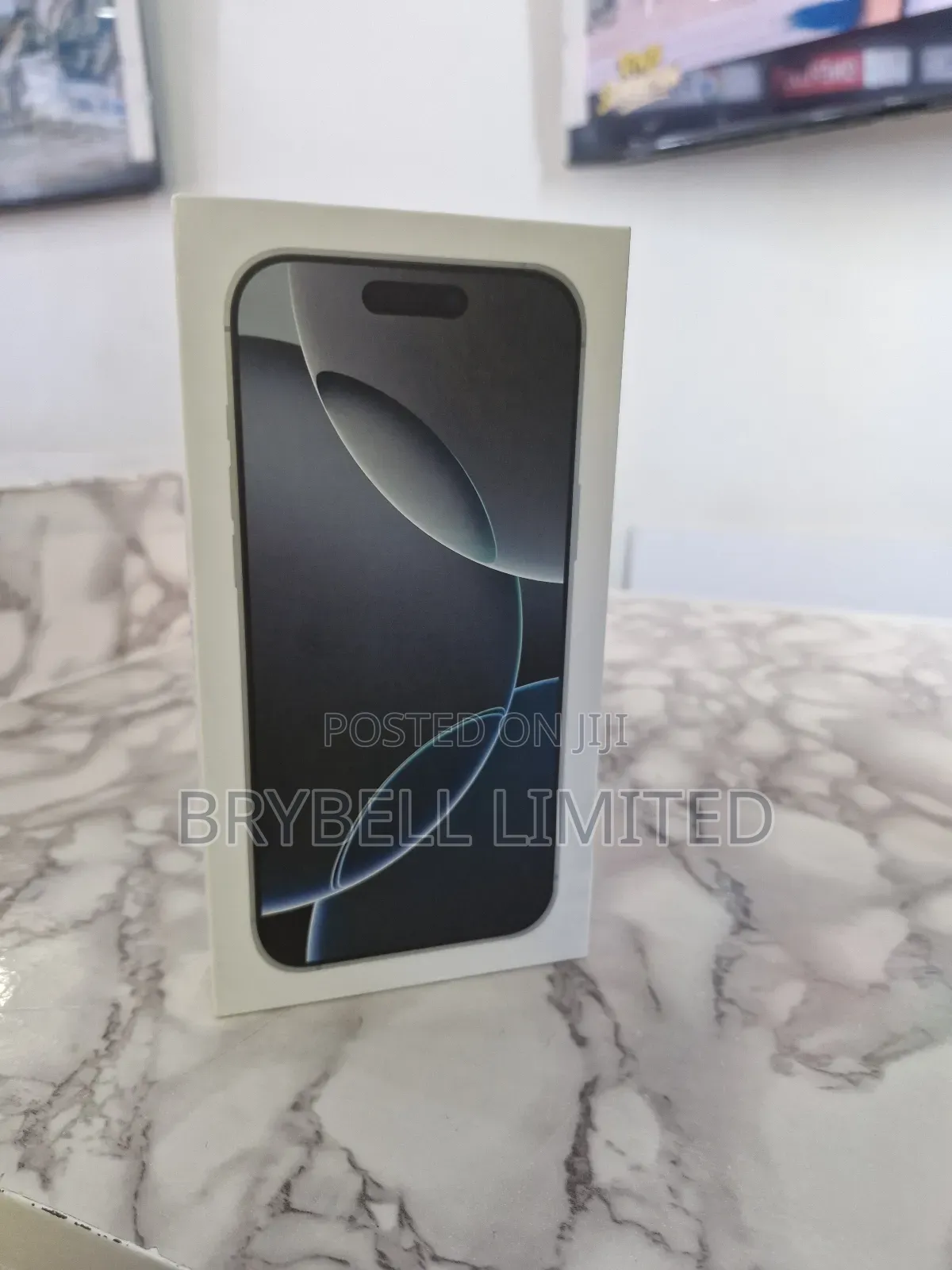New Apple iPhone 16 Pro Max 256 GB White