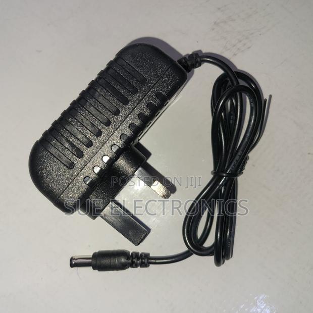 5v 1a Adapter - thumbnail 2
