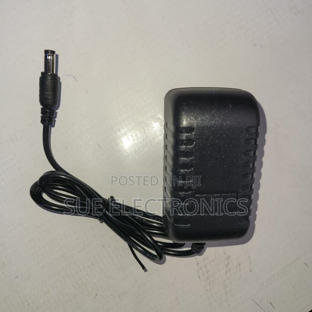 5v 1a Adapter - thumbnail 3