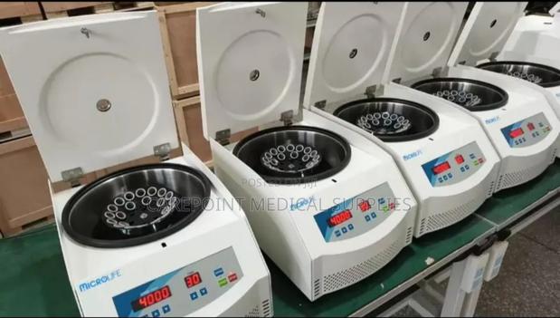 Digital Centrifuge 24 Tubes