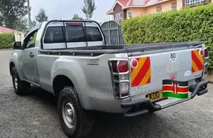 Isuzu D-MAX 2019 Silver