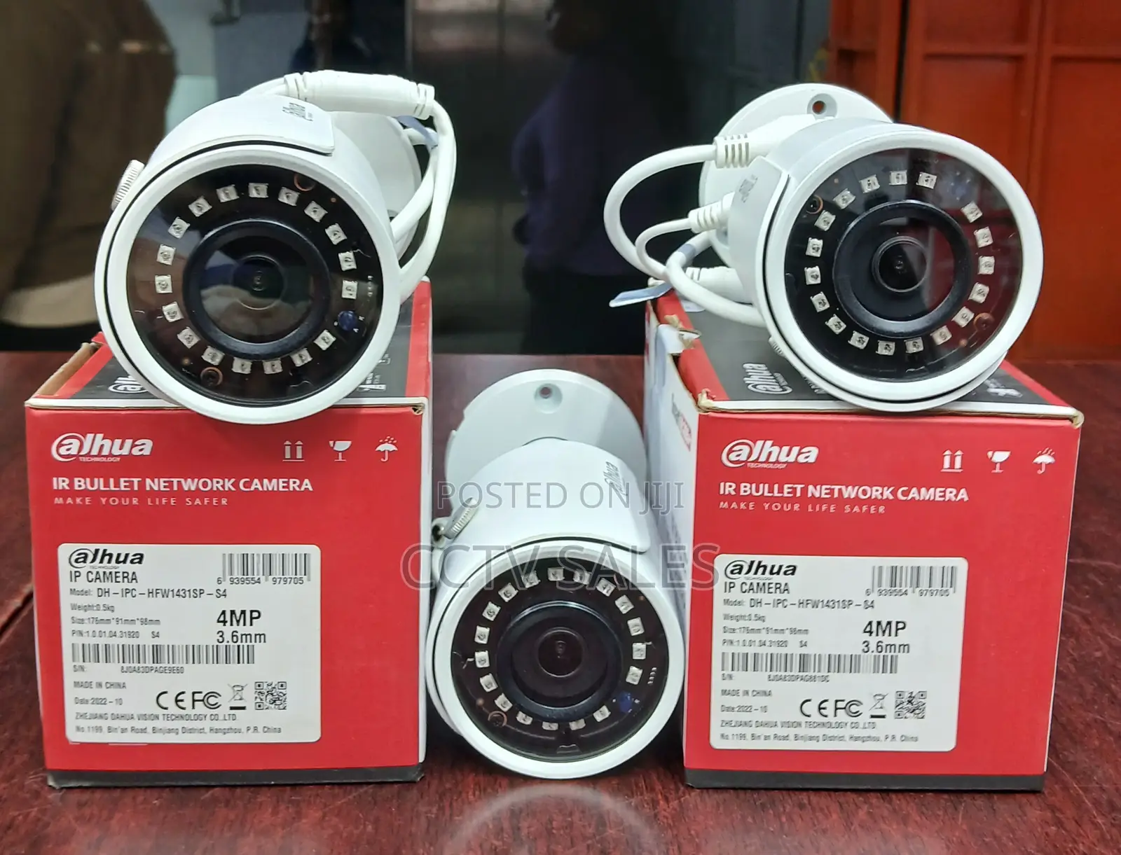 Poe Compatible Dahua Outdoor 4mp Ip Bullet Network Camera