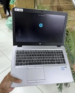 Laptop HP EliteBook 850 G3 8GB Intel Core i5 SSHD (Hybrid) 256GB