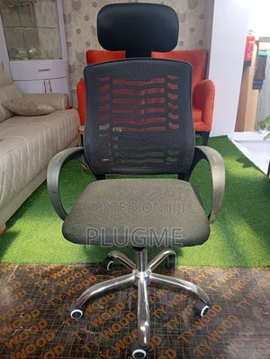 Executive Office Chair With Headrest